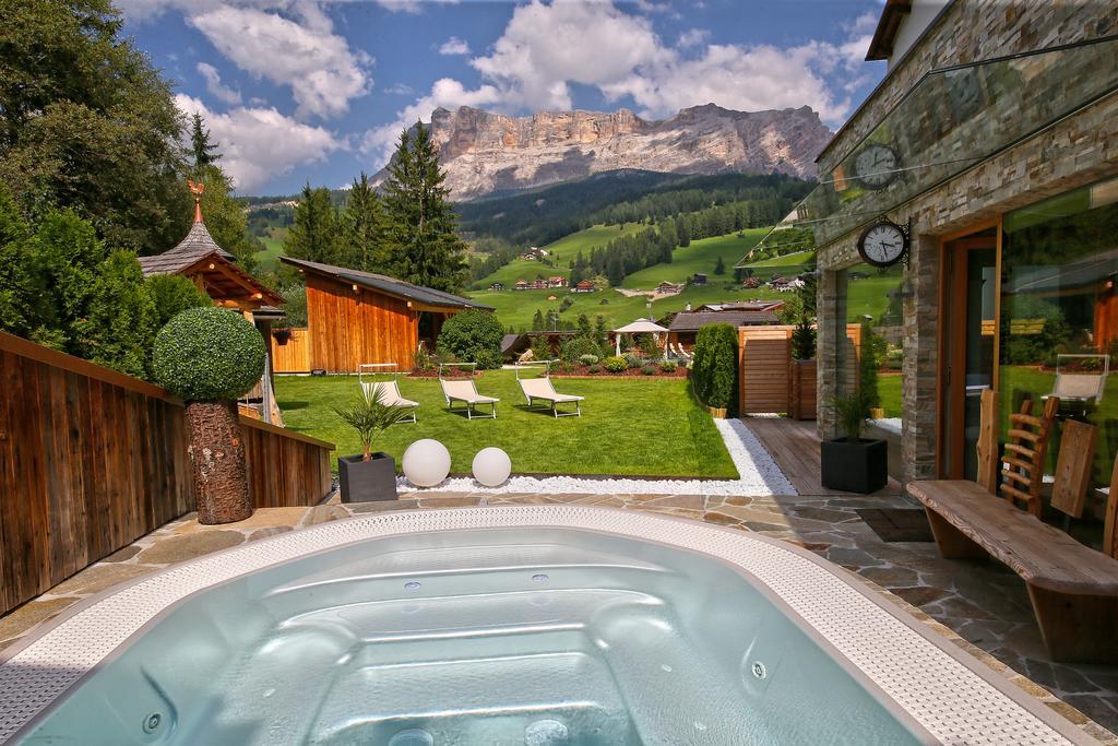 La Bercia Alpine Lodge & Spa La Villa  Zewnętrze zdjęcie