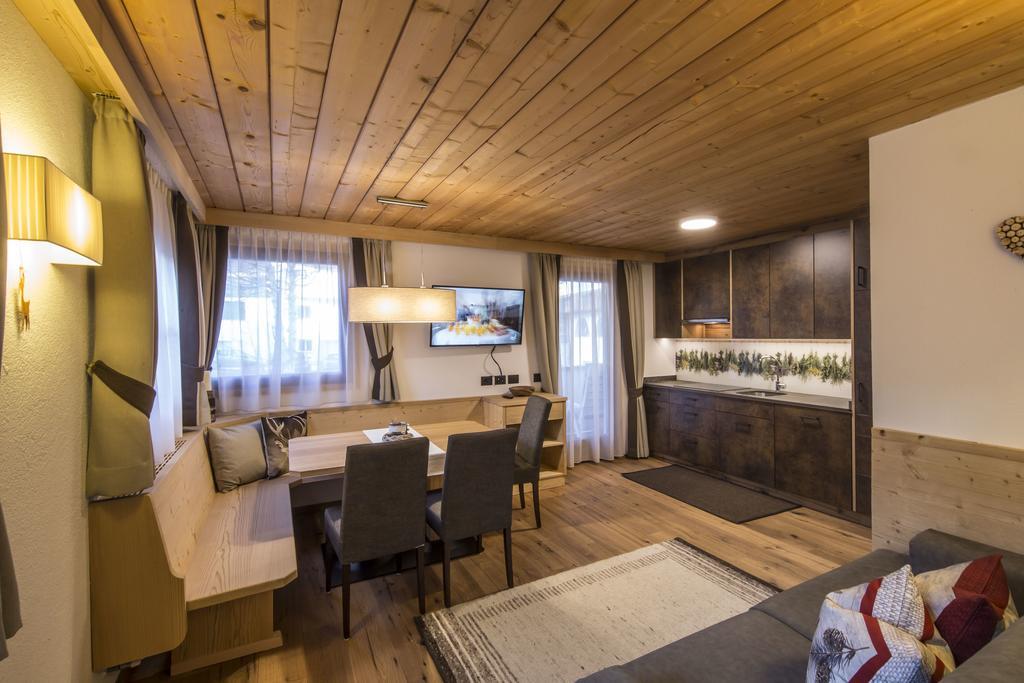 La Bercia Alpine Lodge & Spa La Villa  Zewnętrze zdjęcie